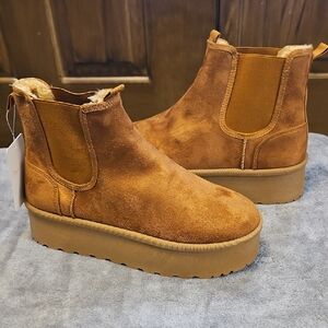 Women's Platform Boots
